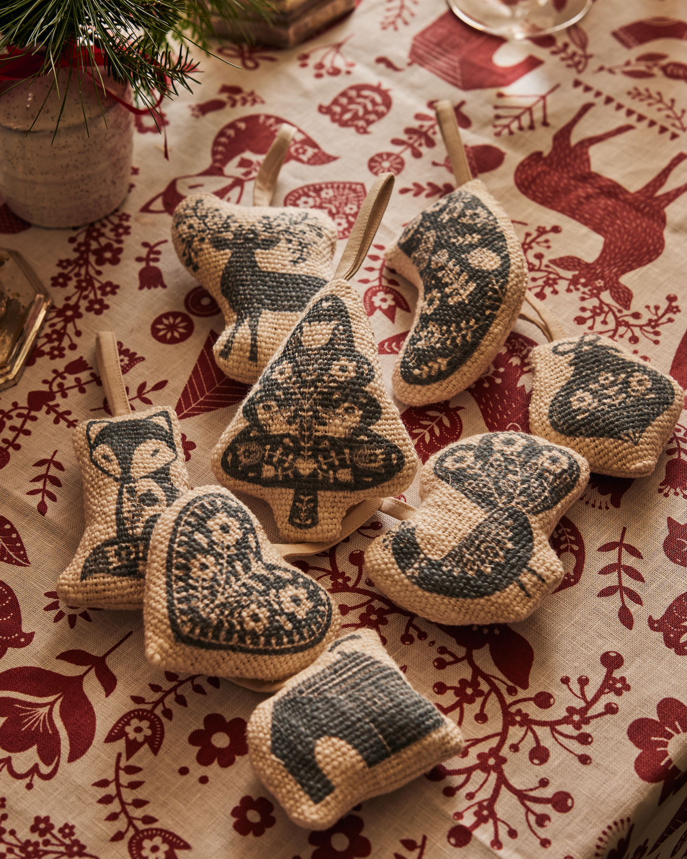 Nathan Turner, Holiday Magic, White Barn Inn, Maine, Auberge Resorts, Festive Decor, Holiday Interior Design