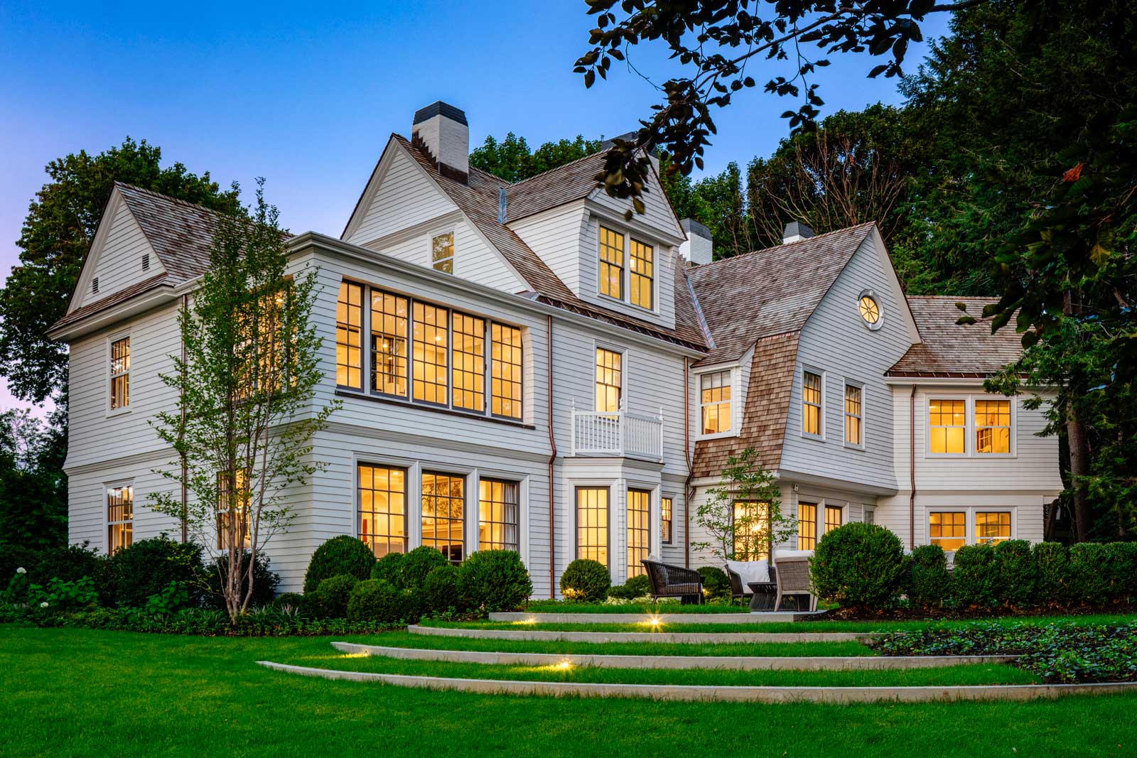 Chestnut Hill Classic Shingle Antique Home - LDa Architects & Interiors, Youngblood Builders