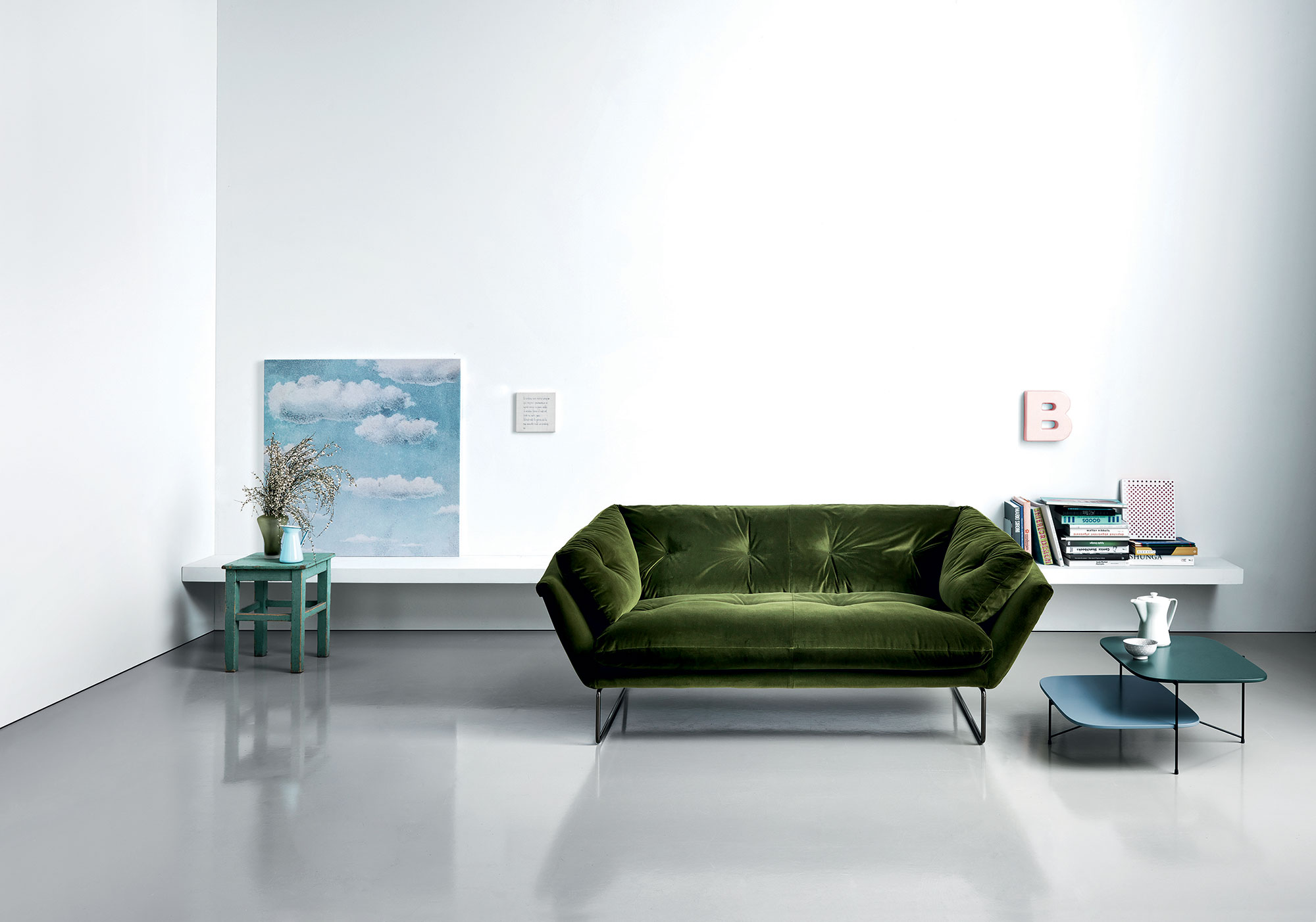 Boston Home Decor Show, Sedia Modern Furniture, New York Suite Sofa designed by Sergio Bicego, 2015 for Saba Italia.