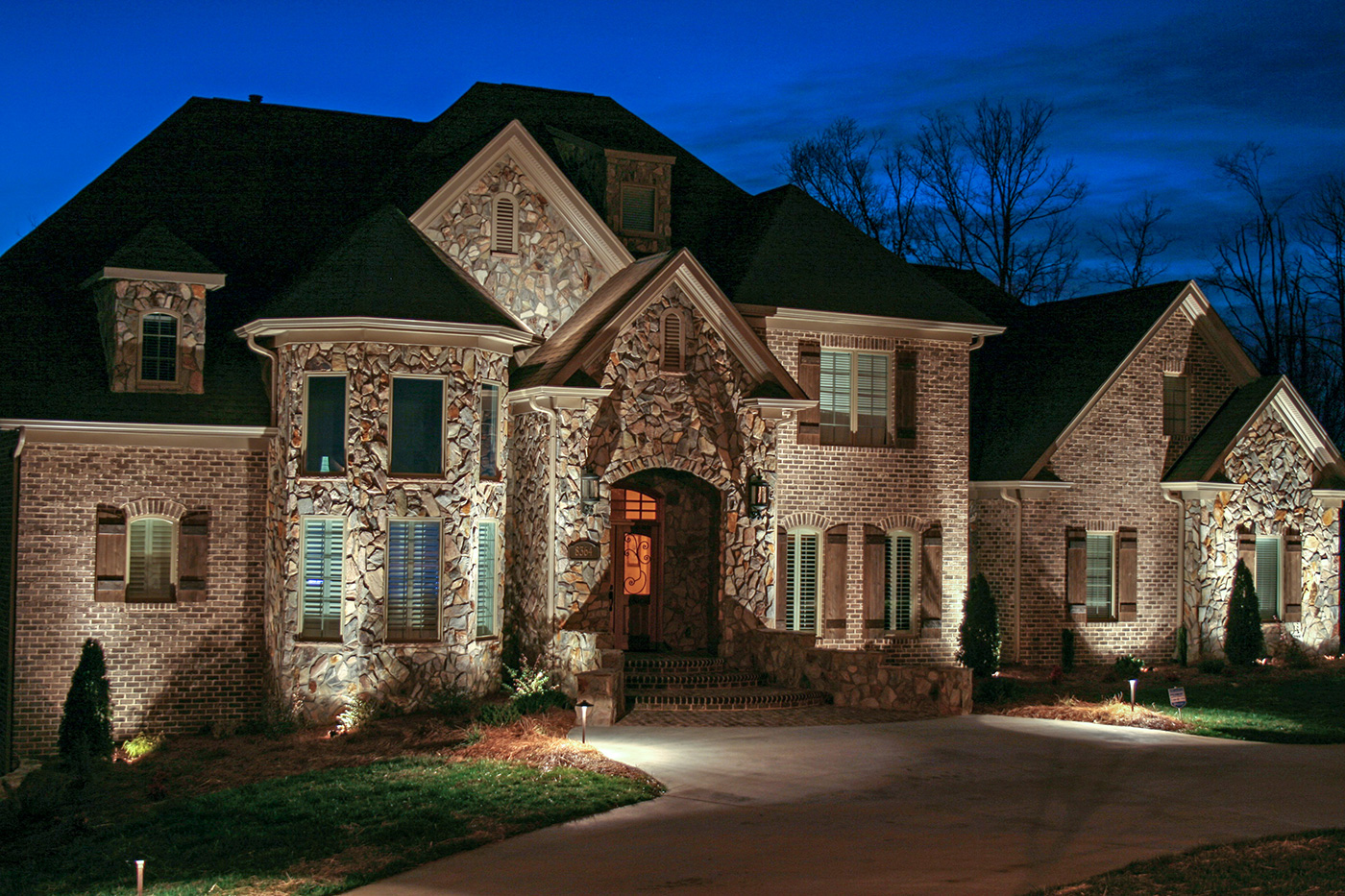 Control4 home lighting automation creates the idea of mockupancy Control4 home lighting automation creates the idea of mockupancy