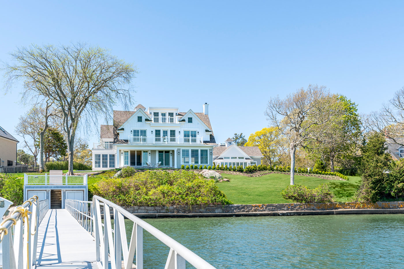 McKay Architects Waterfront home, Wareham, MA