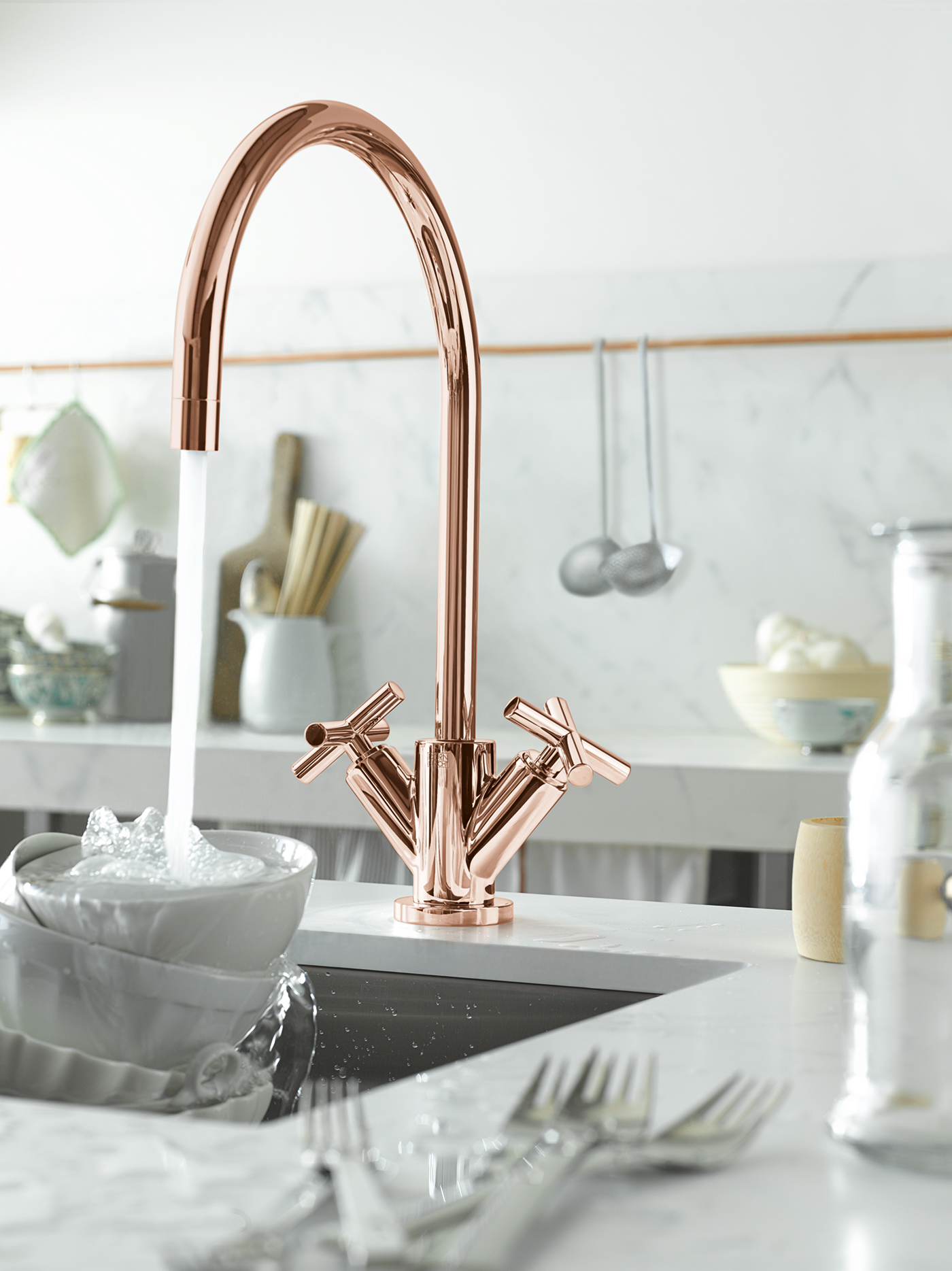 High-end copper kitchen faucet