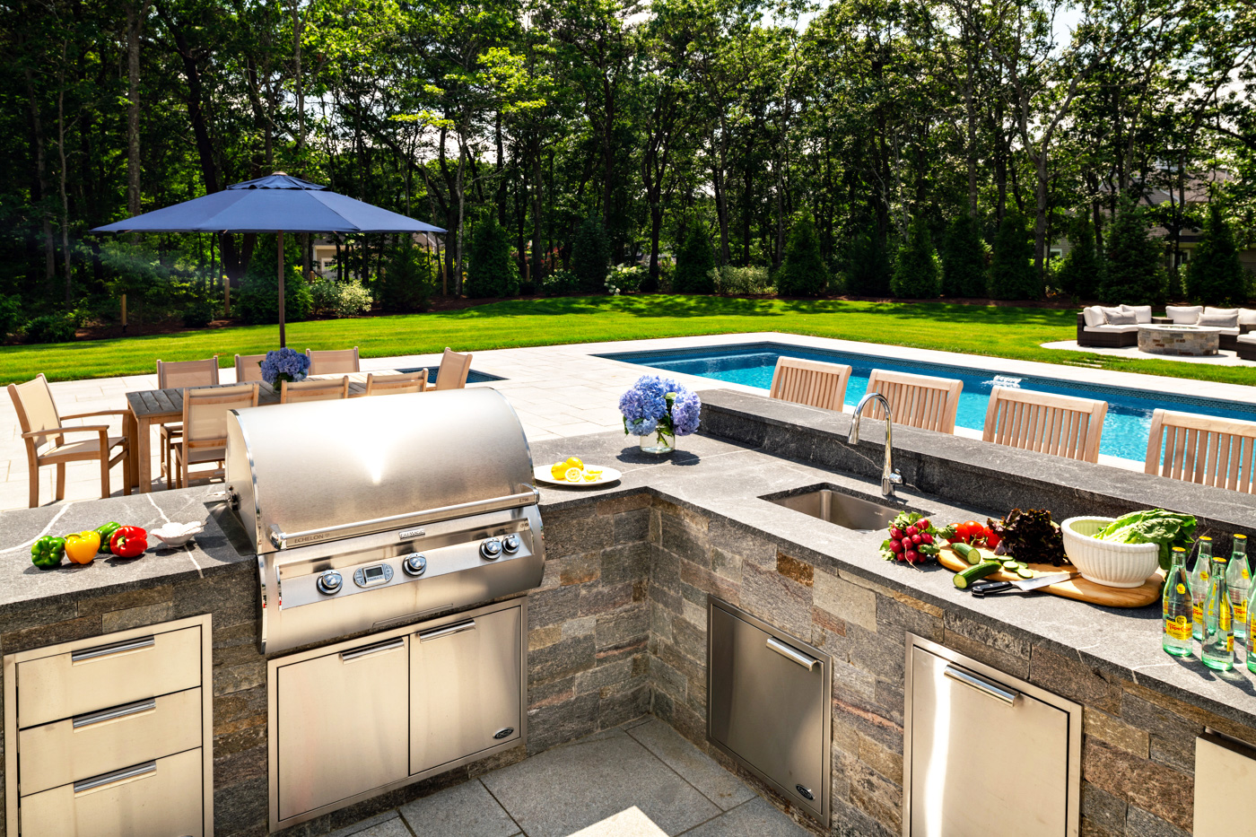 outdoor kitchen and pool, Mcphee Associates