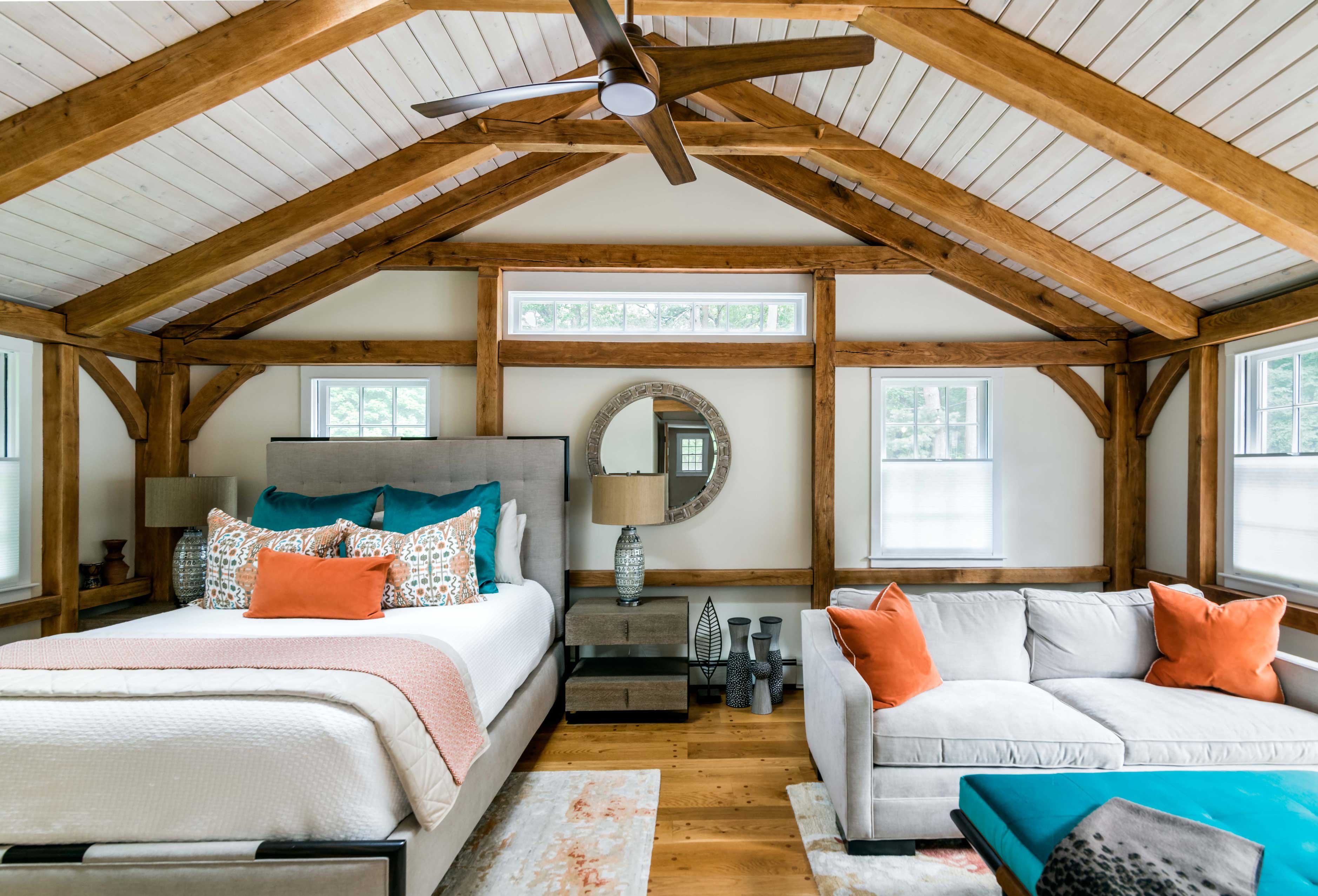 bedroom sitting area 