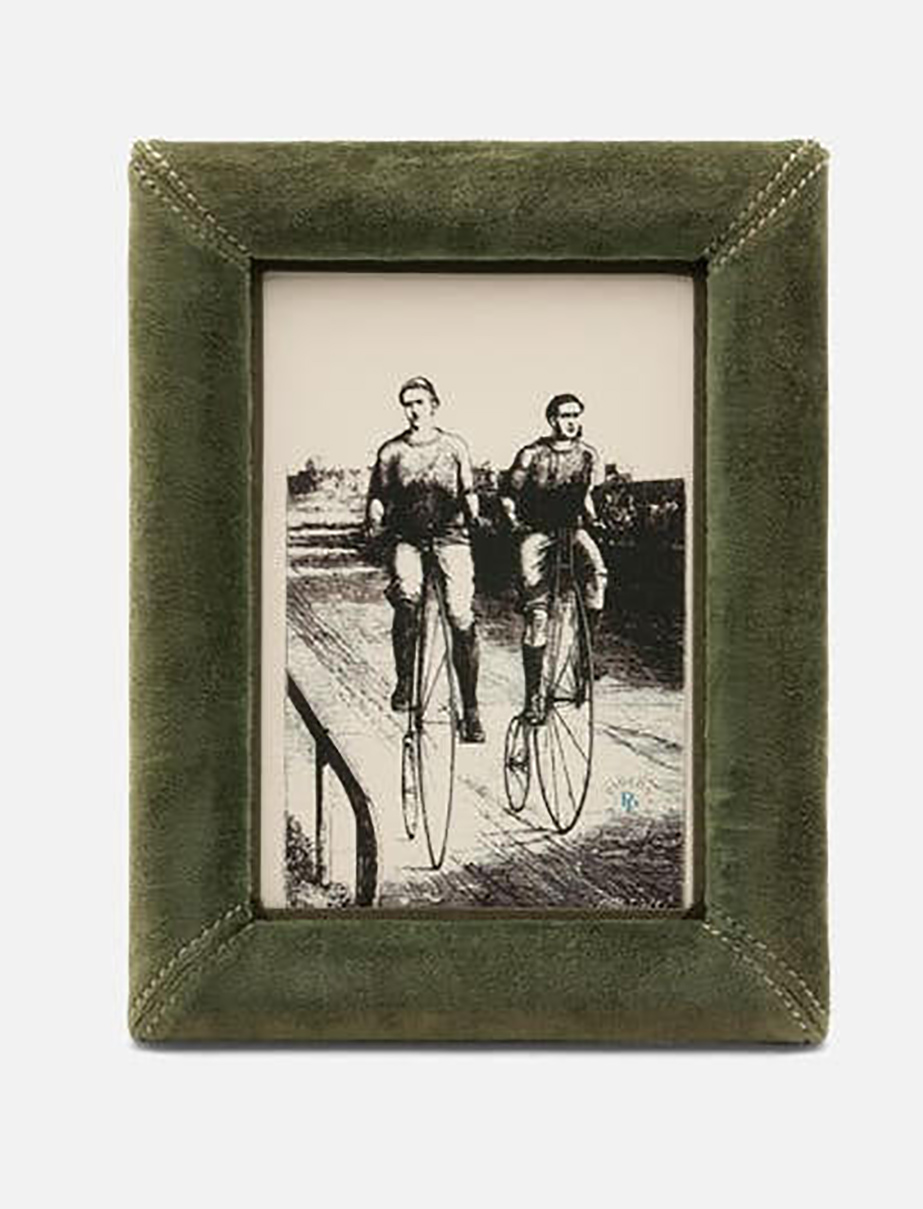 Juneau Green Velvet Picture frame