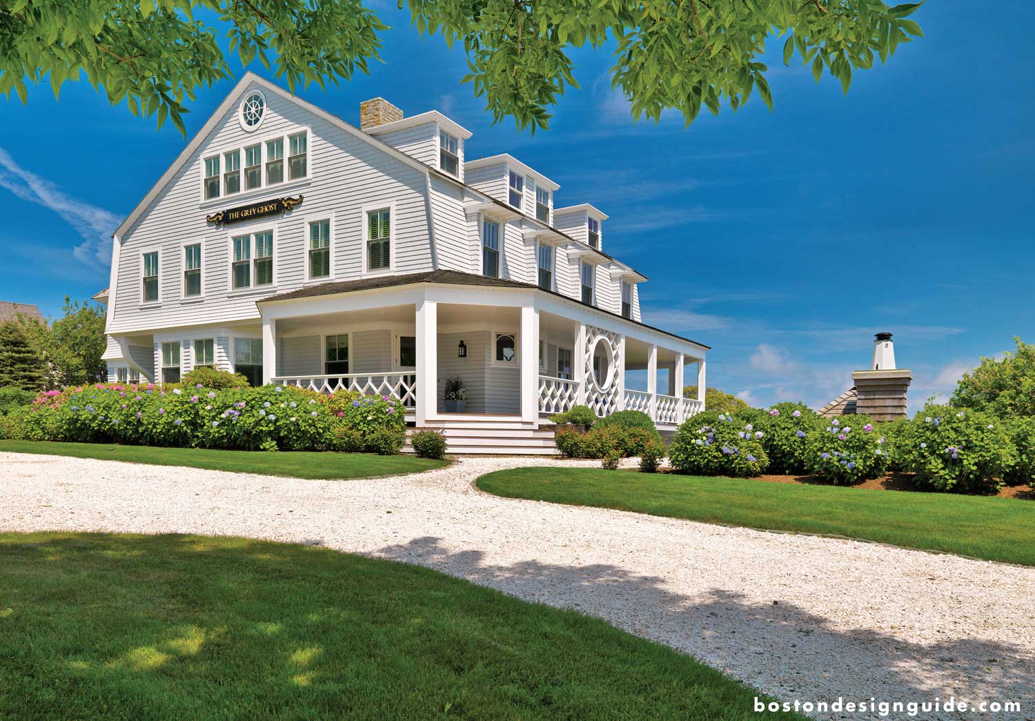 luxury waterfront homes on the Massachusetts coast