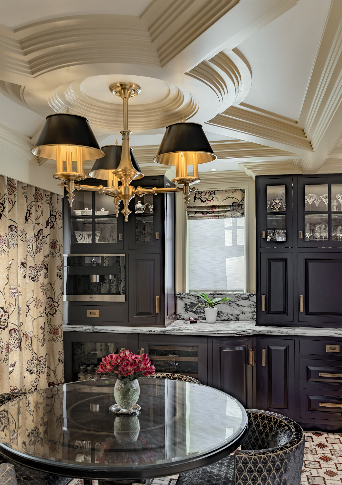 CM Ragusa Builders, The Jewelry Box, Coastal New Hampshire, Luxury Kitchen Bar