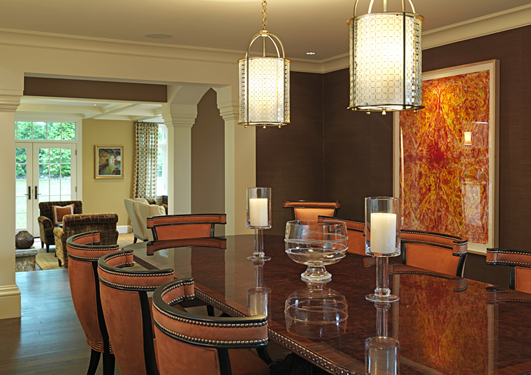 Warm dining room design