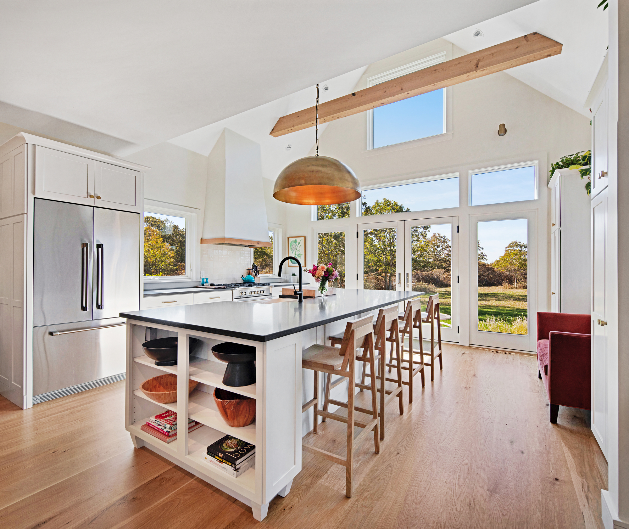 Valle Group_Editorial. Kitchen. Photography by Bob Gothard Architectural Photographer.