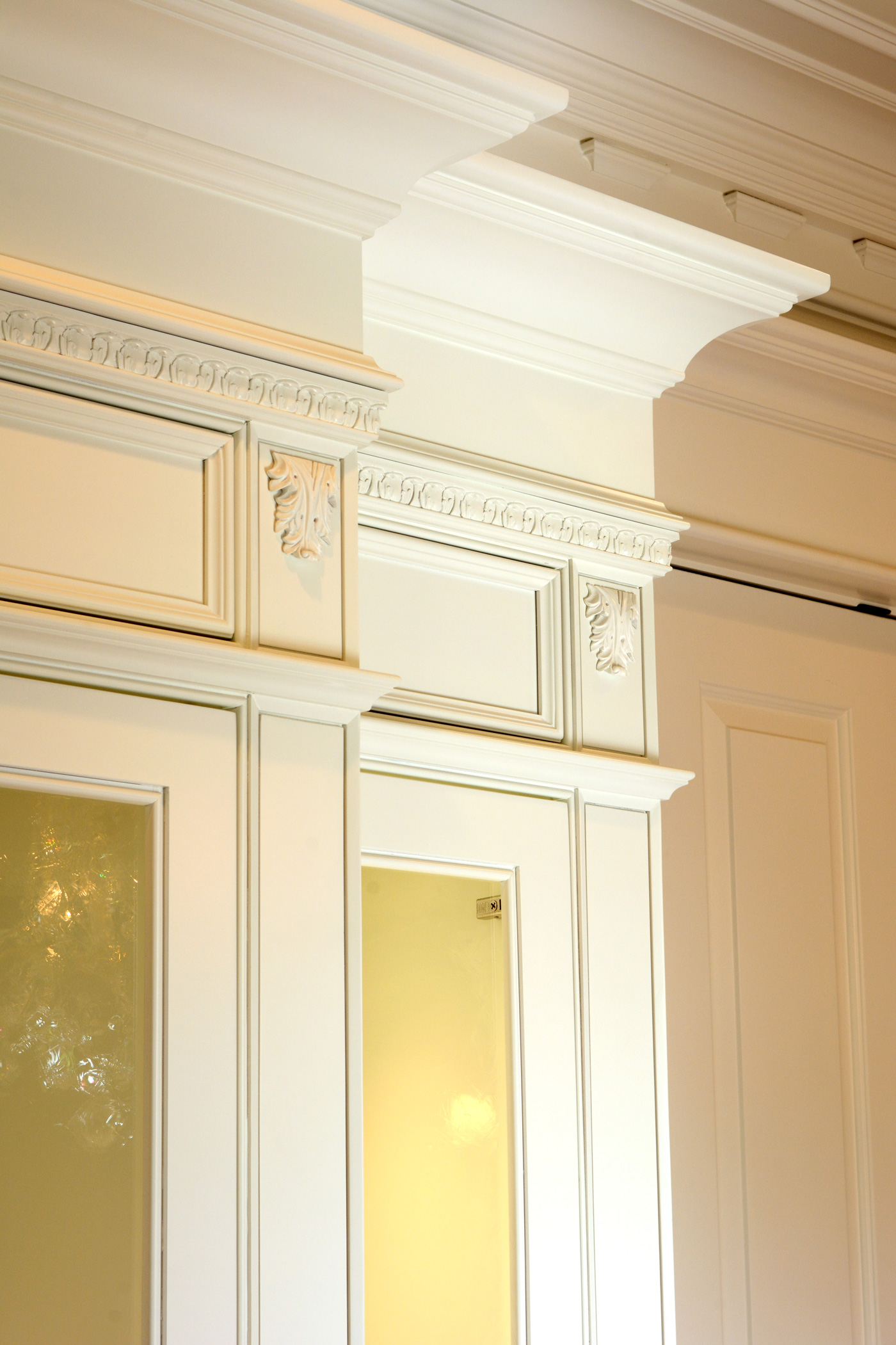 Custom Crown moulding China hutch, Laplante Construction