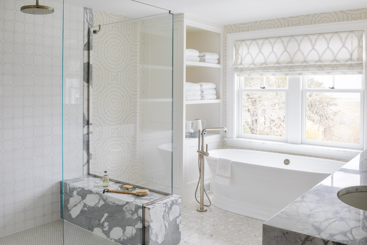 Digs Design Mudge Chatham Master Bathroom. Photo: Greg Premru