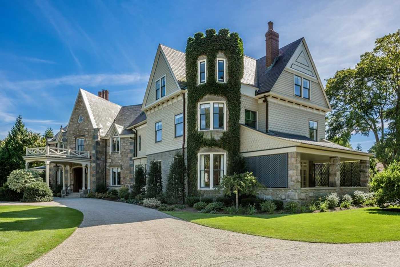 Porte-cochère of a historic home by Parker Construction