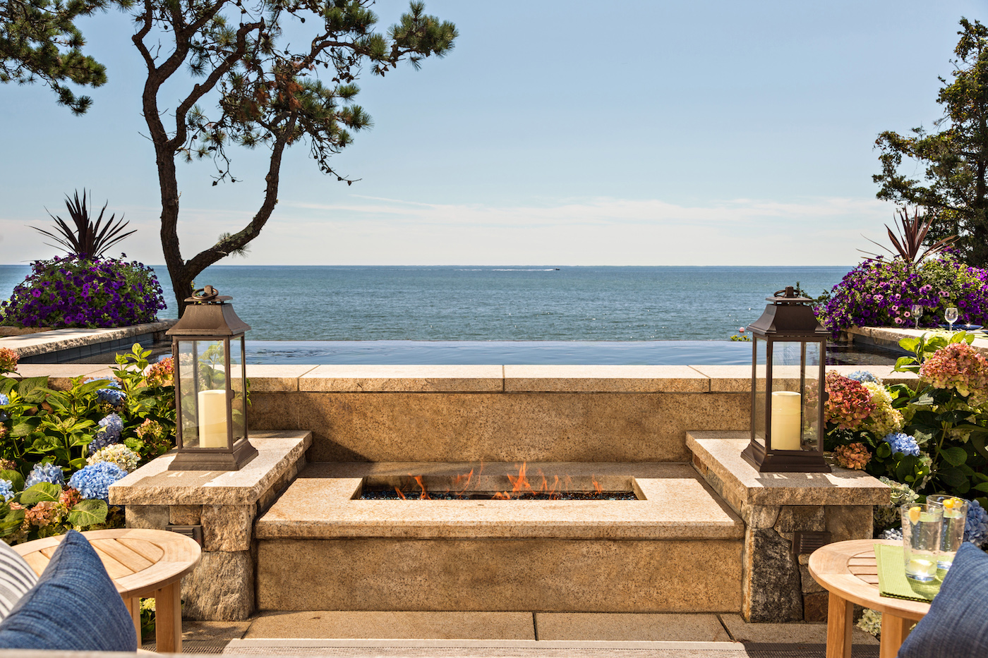 Pool Design, Infinity Edge Pool, Negative Edge Pool, New Seabury, Sudbury Design Group