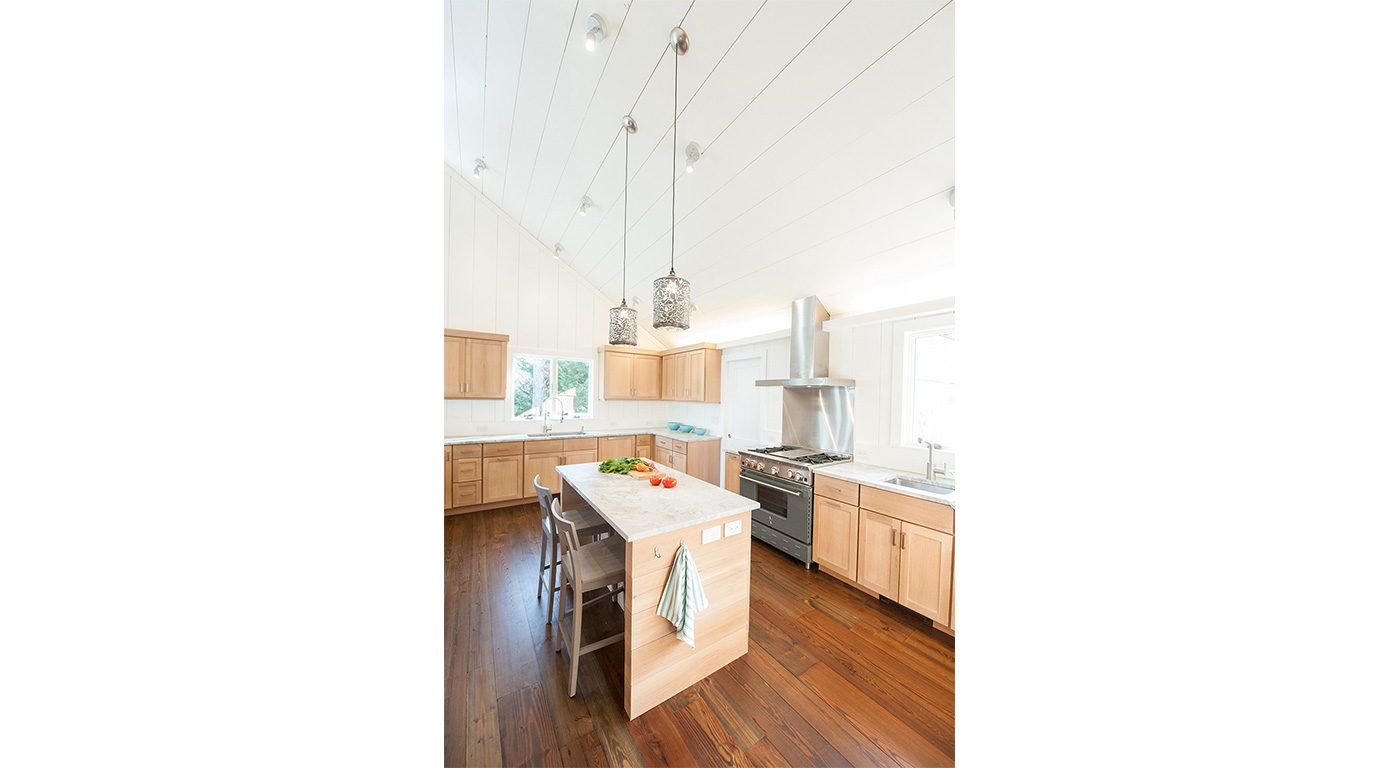 Cape Cod kitchen renovation by Salt Architecture Inc. 