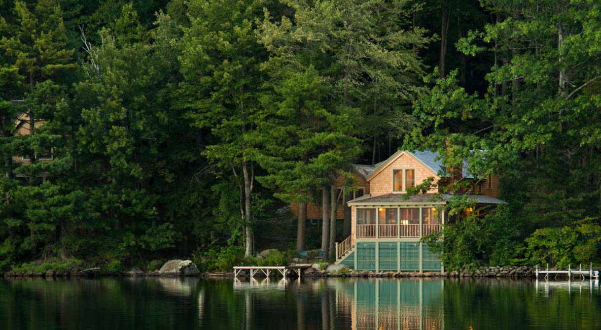 Lakeside Retreat