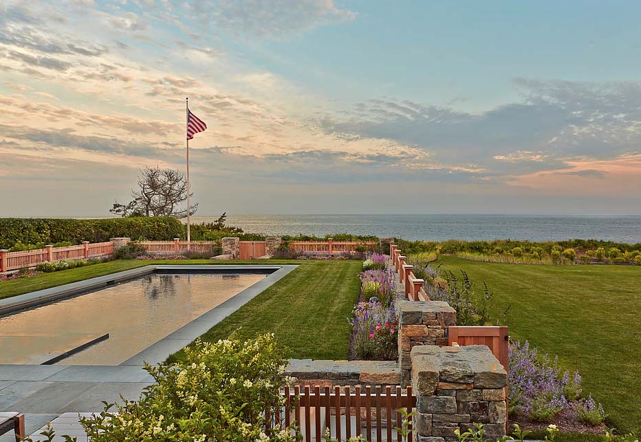 Oceanfront Landscape Architecture by Dan K. Gordon 