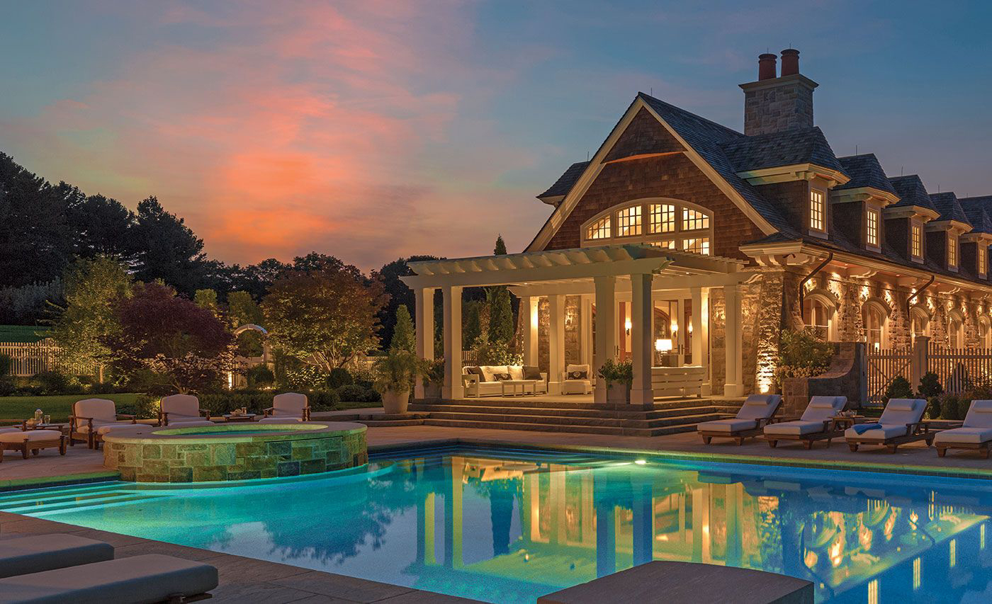 Illuminated pool terrace by Sudbury Design Group Illuminated pool terrace by Sudbury Design Group