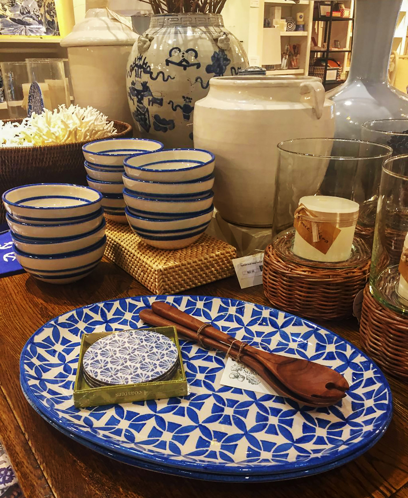 Mark D. Sikes Summer Entertaining Essentials at Surroundings Home Mark D. Sikes Summer Entertaining Essentials at Surroundings Home