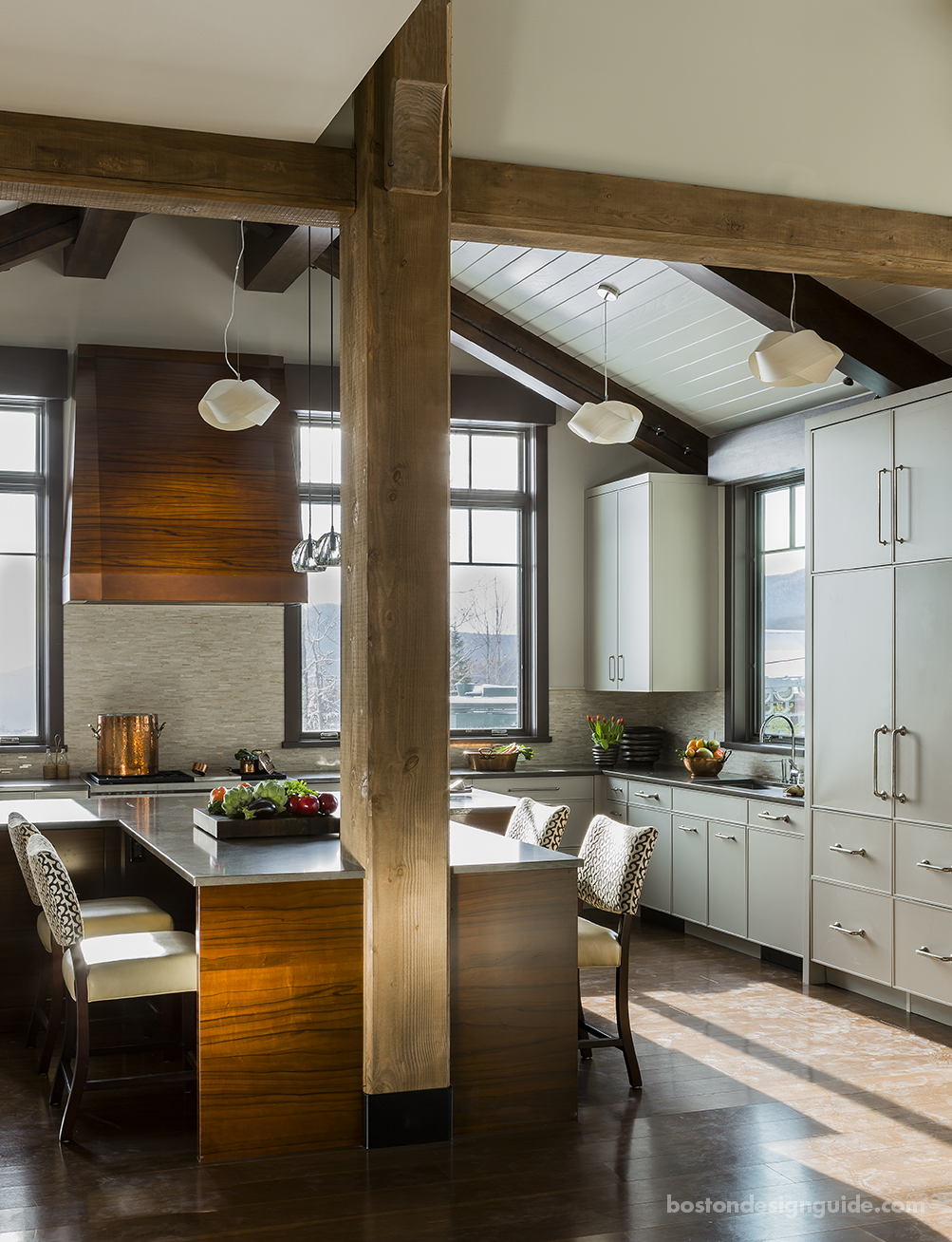 Inviting Contemporary Kitchen