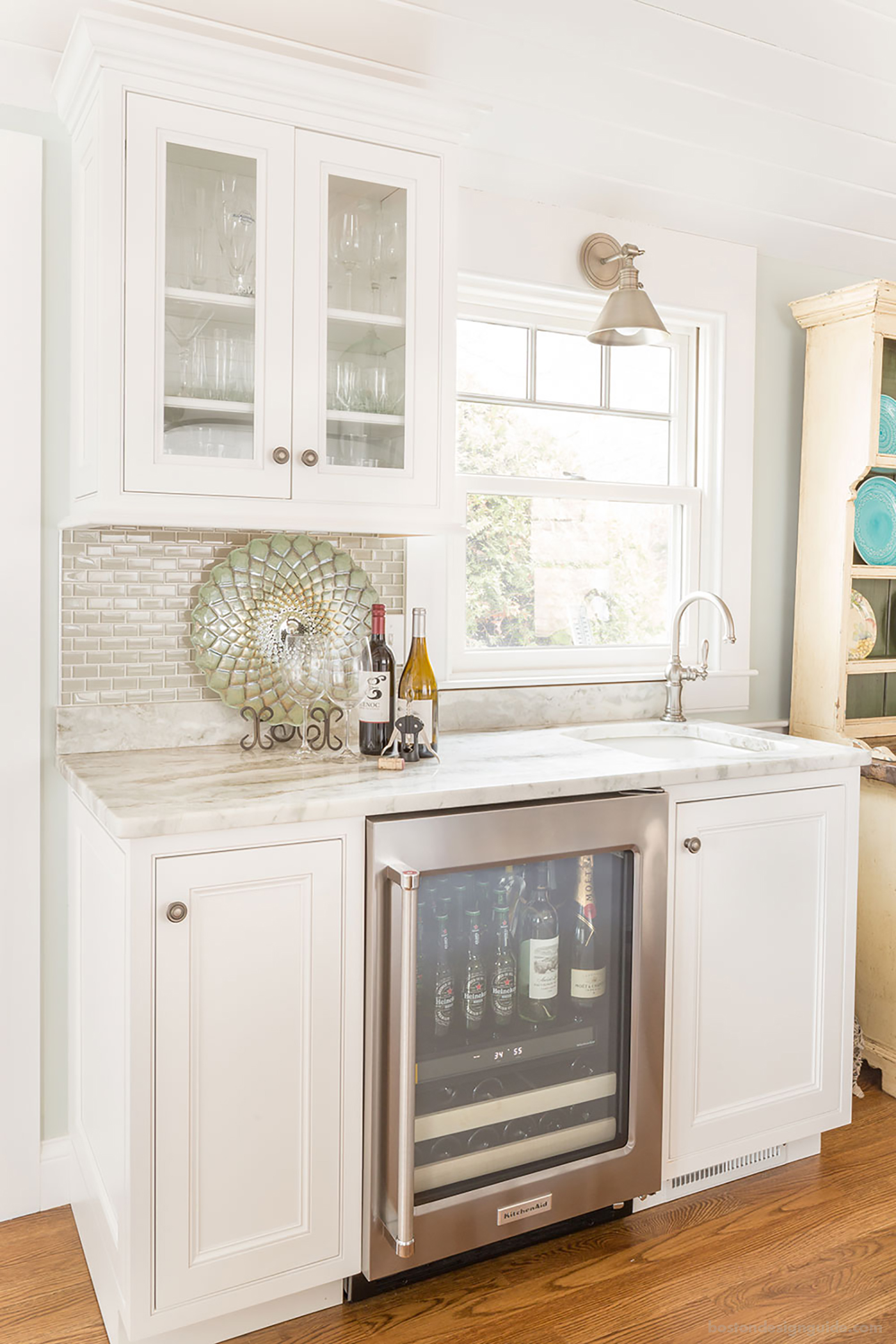 Cape Cod Cottage-Style Kitchen Makeover