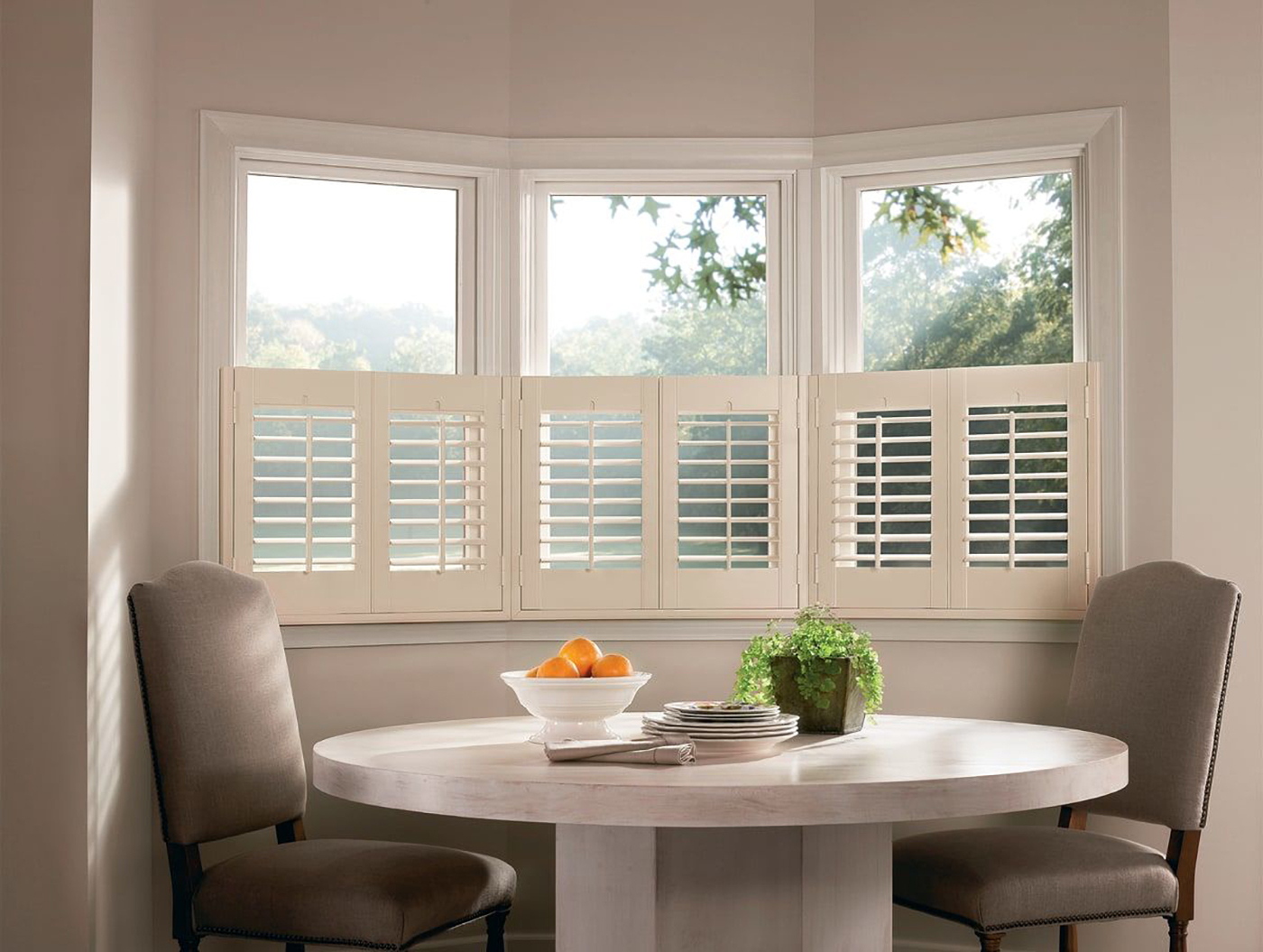 High-end window treatments with Hunter Douglas