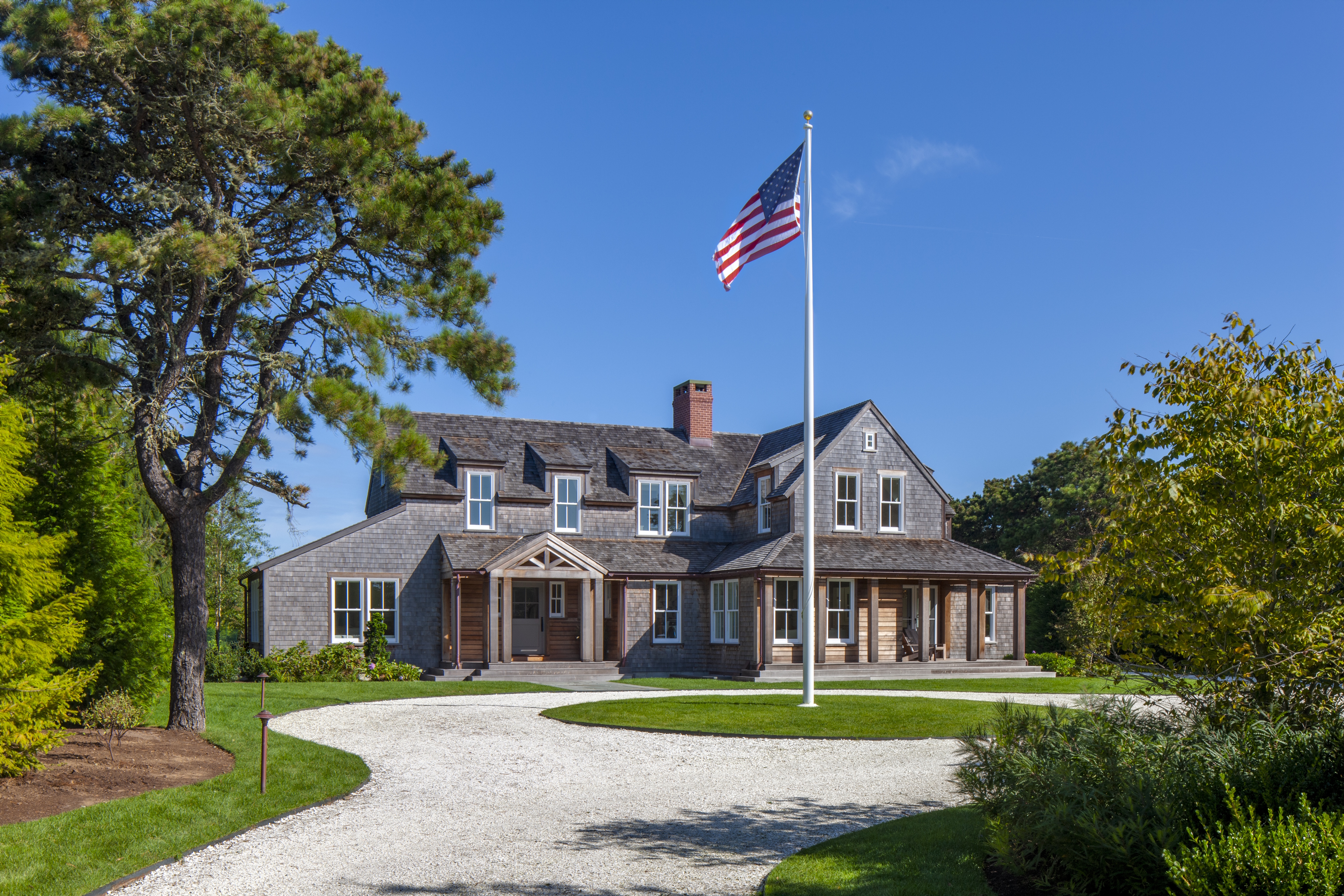 PSD Nantucket Front Exterior. Photo: Brian Vanden Brink.