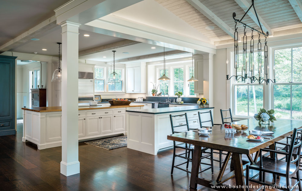 Kitchen by Architectural Kitchens; construction by Kenneth Vona Construction; photo by Richard Mandelkorn