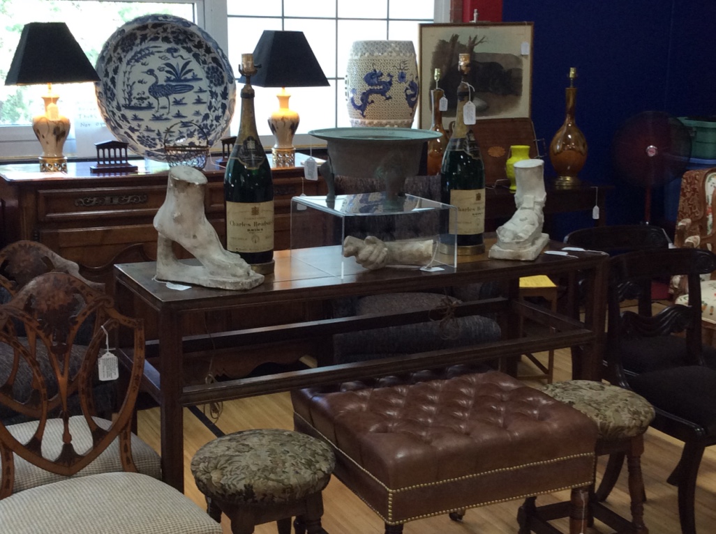 antique collectors and sales; events on Cape Cod