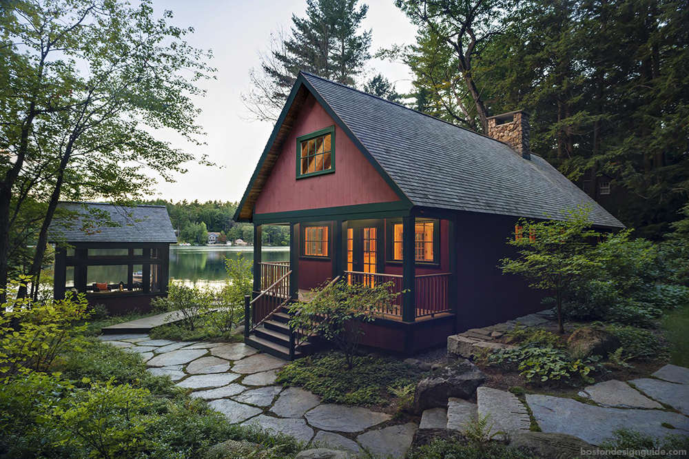 Gorgeous lakeside homes in New England