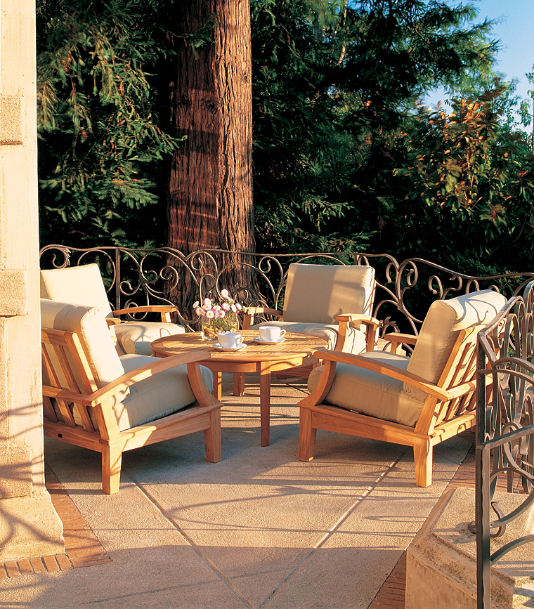 Seasons-Four-Gloster-Patio
