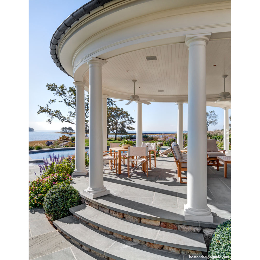 luxury homes on the Long Island Sound