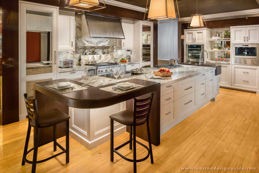 Clarke Unveils Stunning Kitchen in Connecticut 