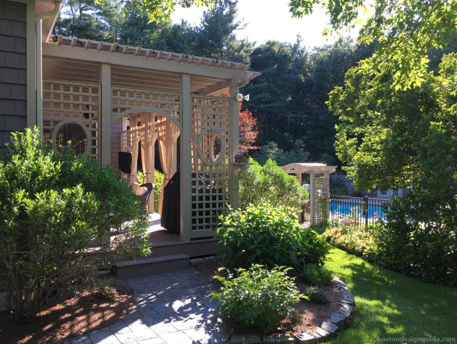 custom fences and pergolas in New England