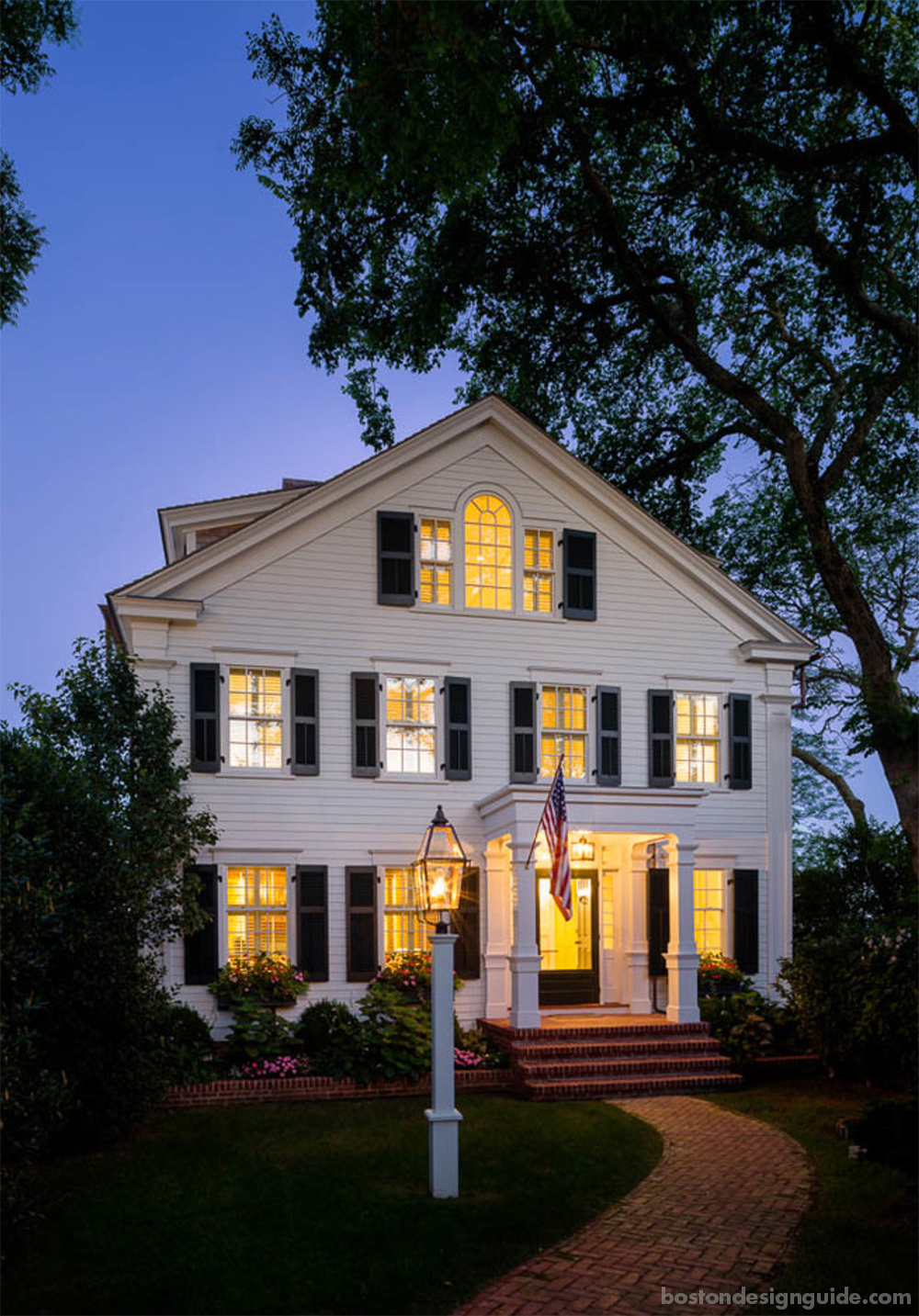 custom traditional homes in New England