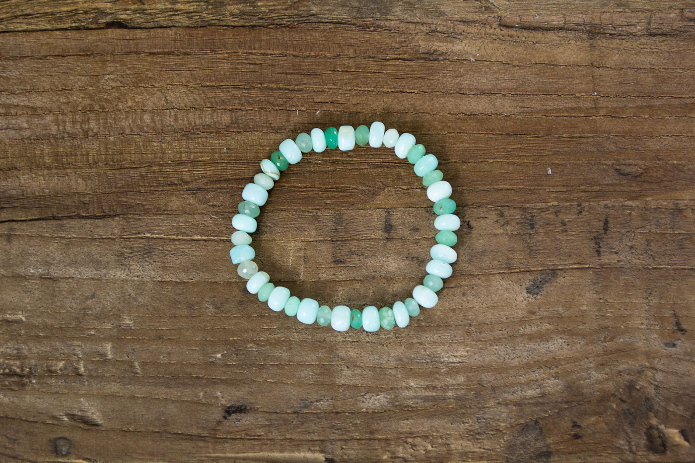 Beaded gem bracelet