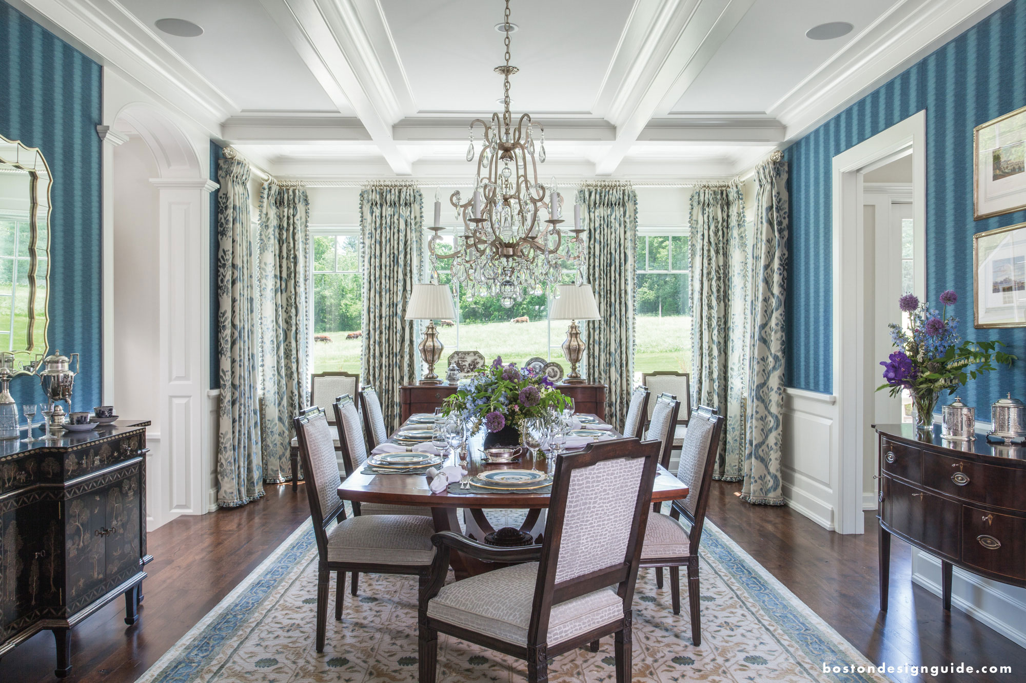 A lavish blue dining room design