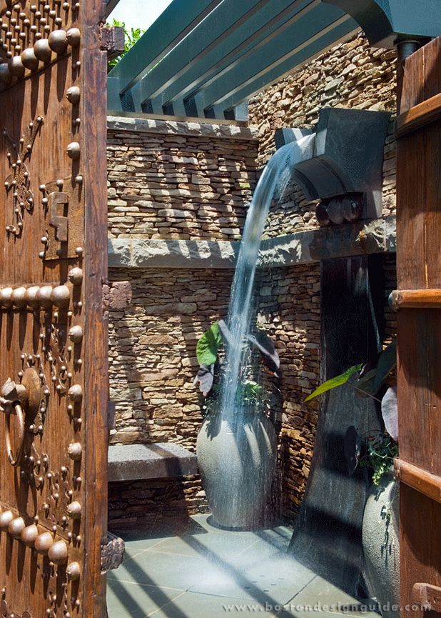 Rejuvenating Outdoor Showers Rejuvenating Outdoor Showers