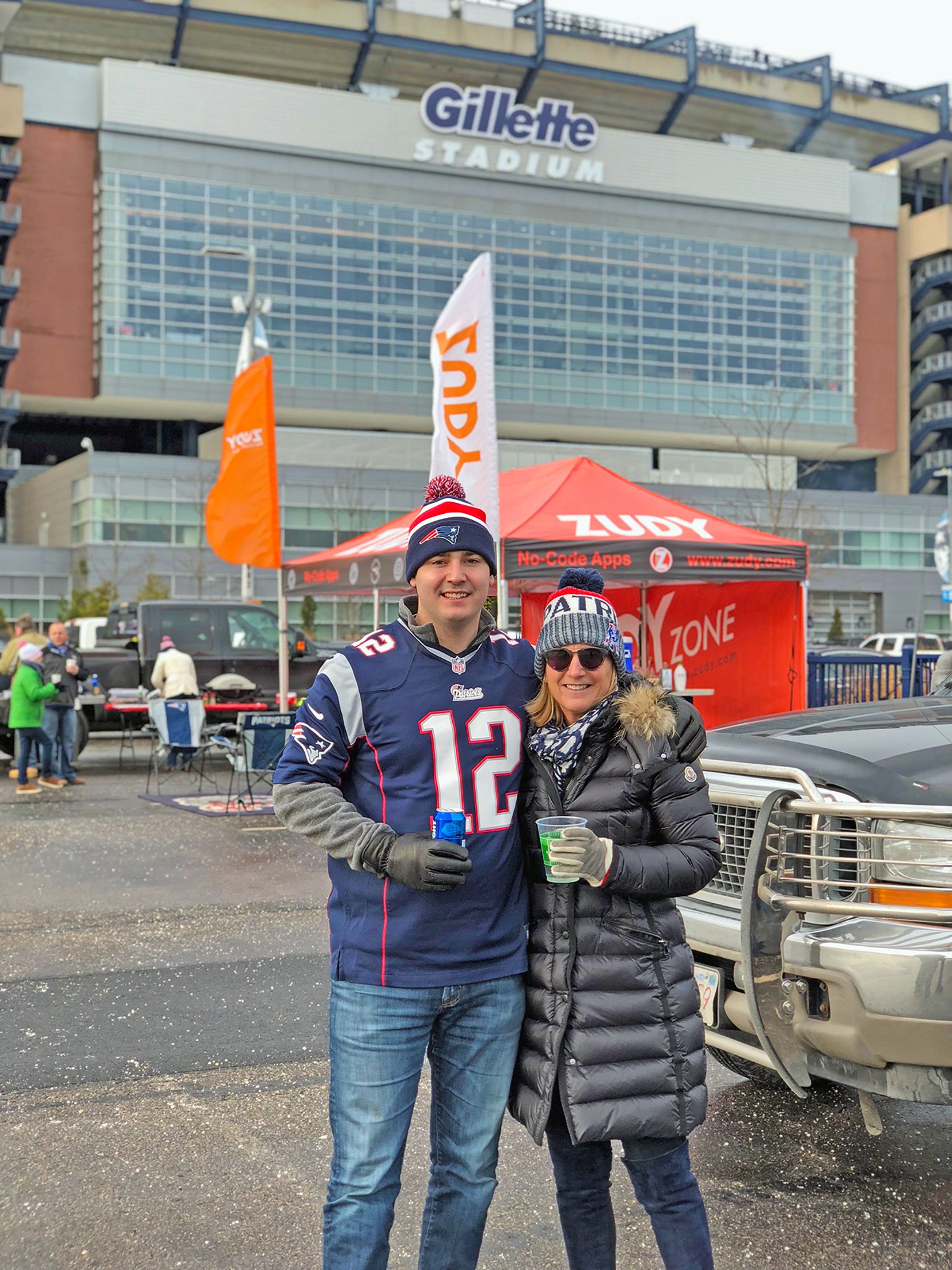 From the Publisher: A Winning Tailgate Patriots Game Tailgate