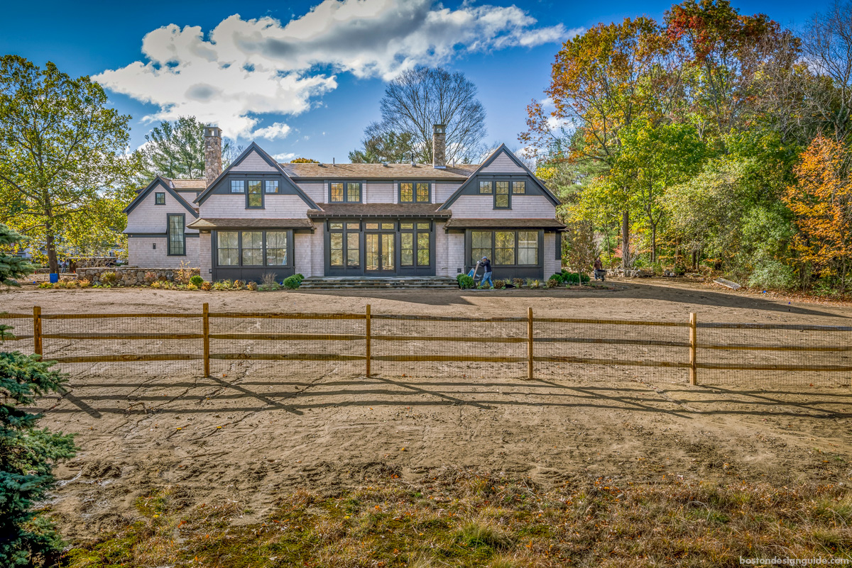 Classic New England homes, architecture and construction in Concord, Massachusetts