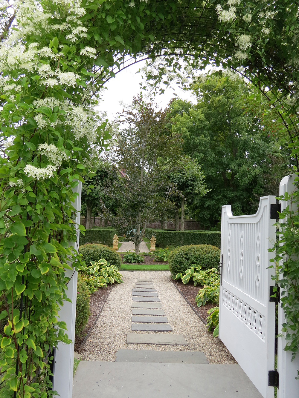 Fall Newport Secret Garden Tour; September 810 Boston Design Guide