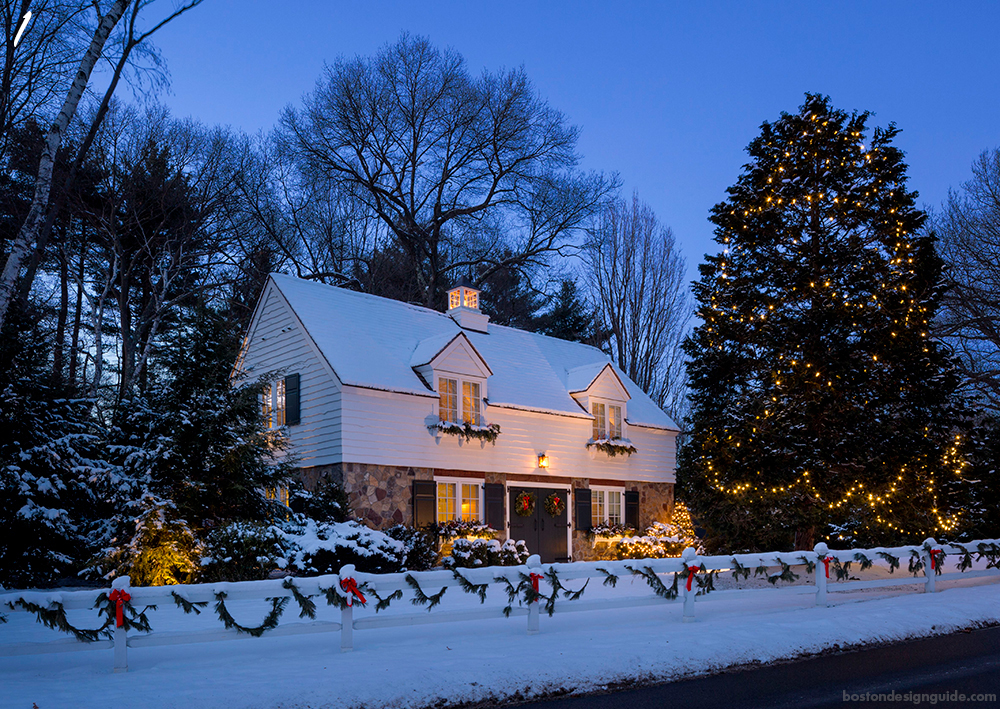 Holiday Home Outdoor Lights