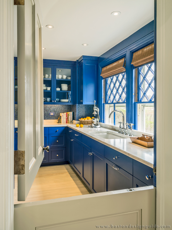 Classic blue kitchen by Paul Weber Architect