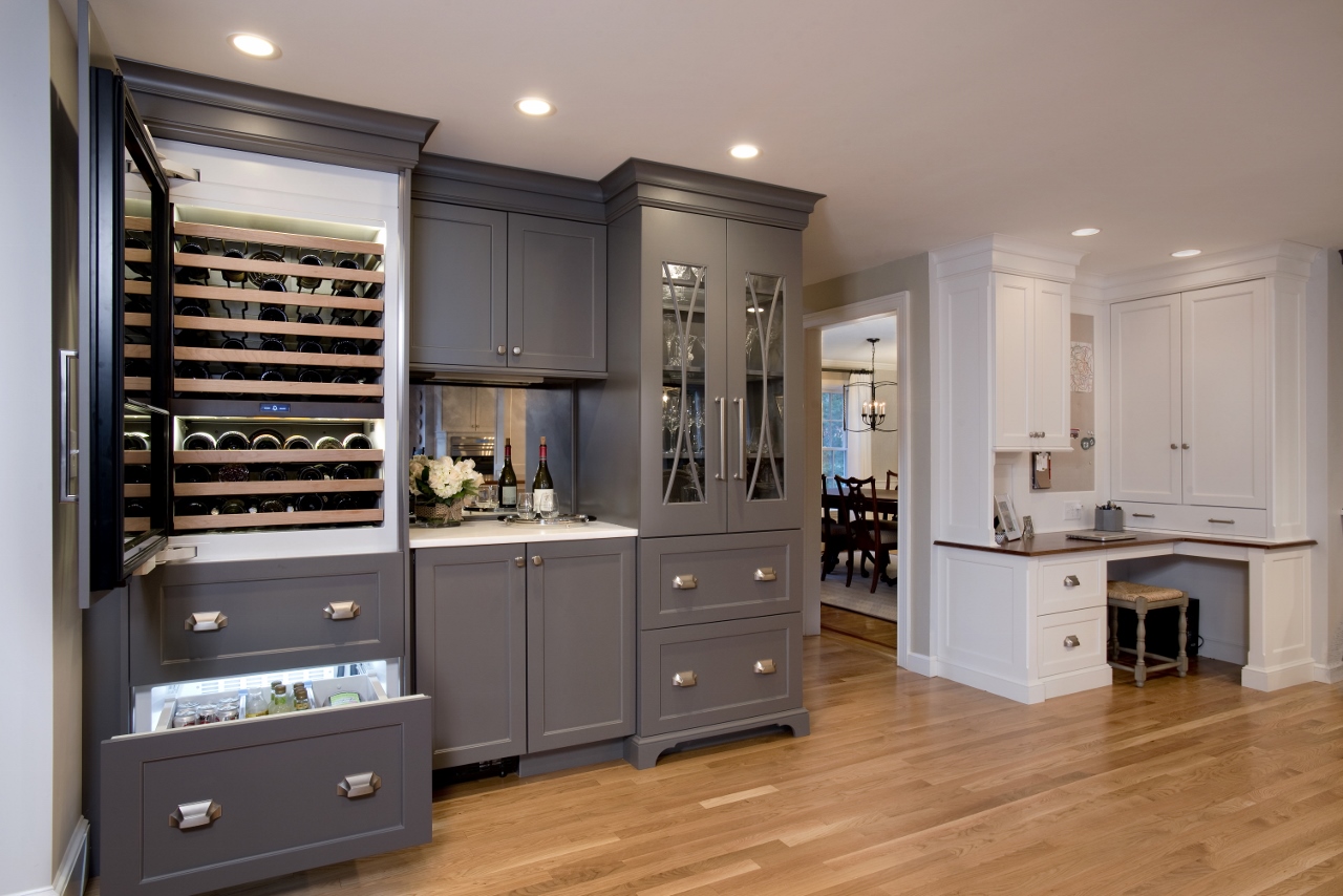 clutter-free kitchen design