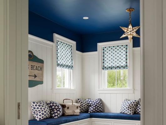 Nautical blue and white entryway designed by SLC Interiors