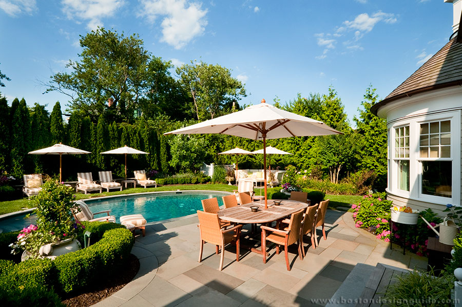 A Place in the Sun: A resplendent Victorian brings carefree authenticity