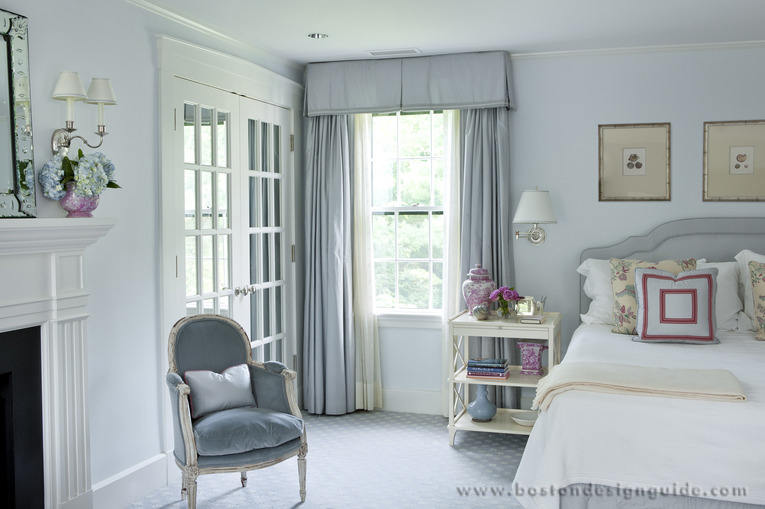 Elegant bedroom with soft colors