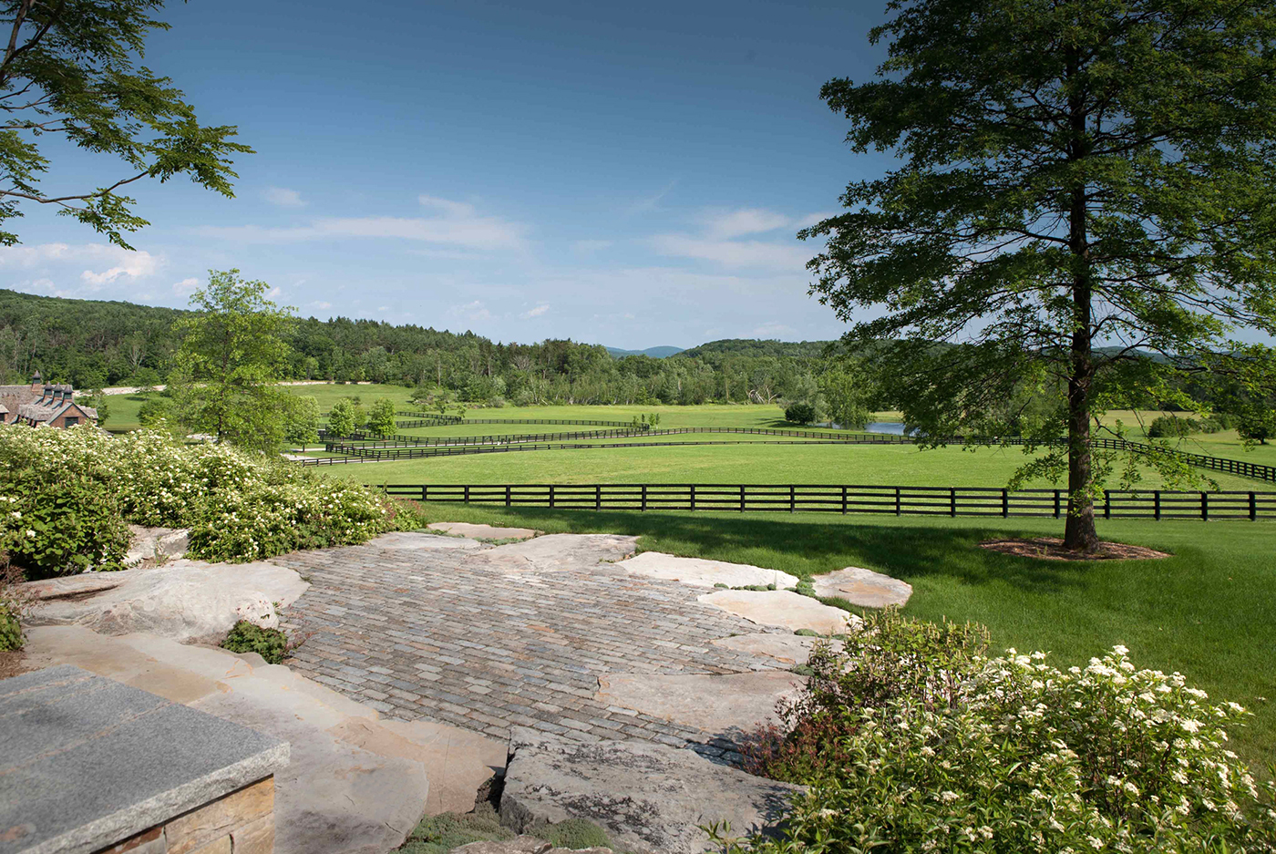 High-end Equestrian Estates and Stables