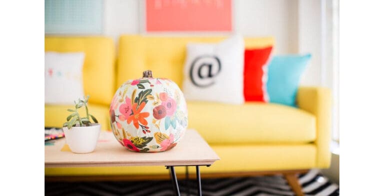 5 Trendy Halloween Pumpkin Designs You'll Want to Recreate