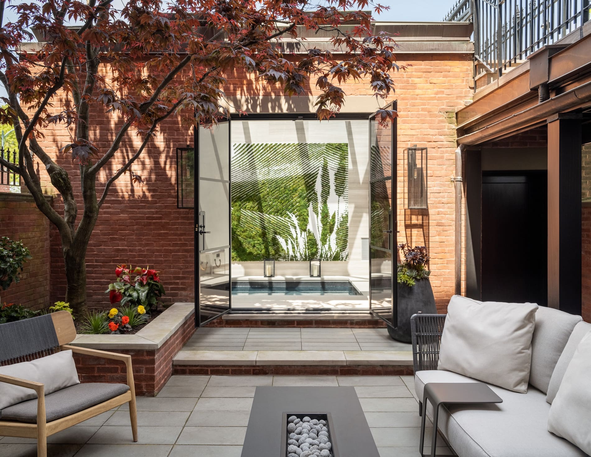 Architect: Hacin Design / Photographer: Trent Bell