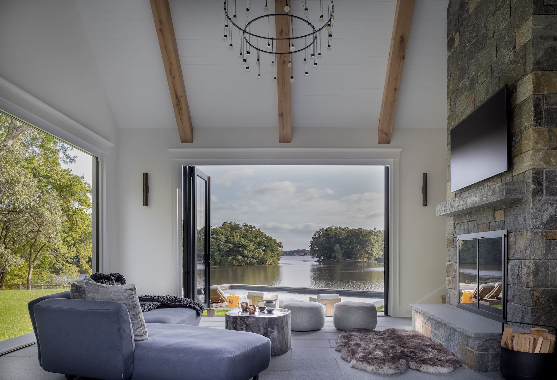 Photo: Michael J. Lee Photography, Builder: Archwright Fine Home Builders, Landscape Architecture: Hawk Design, Inc., Landscape: R.P. Marzilli